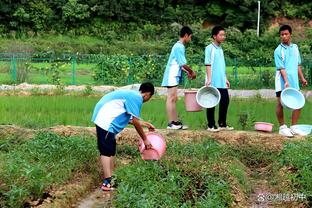 世体：罗克月底才能主场首秀，期间3项赛事5个客场+中立场